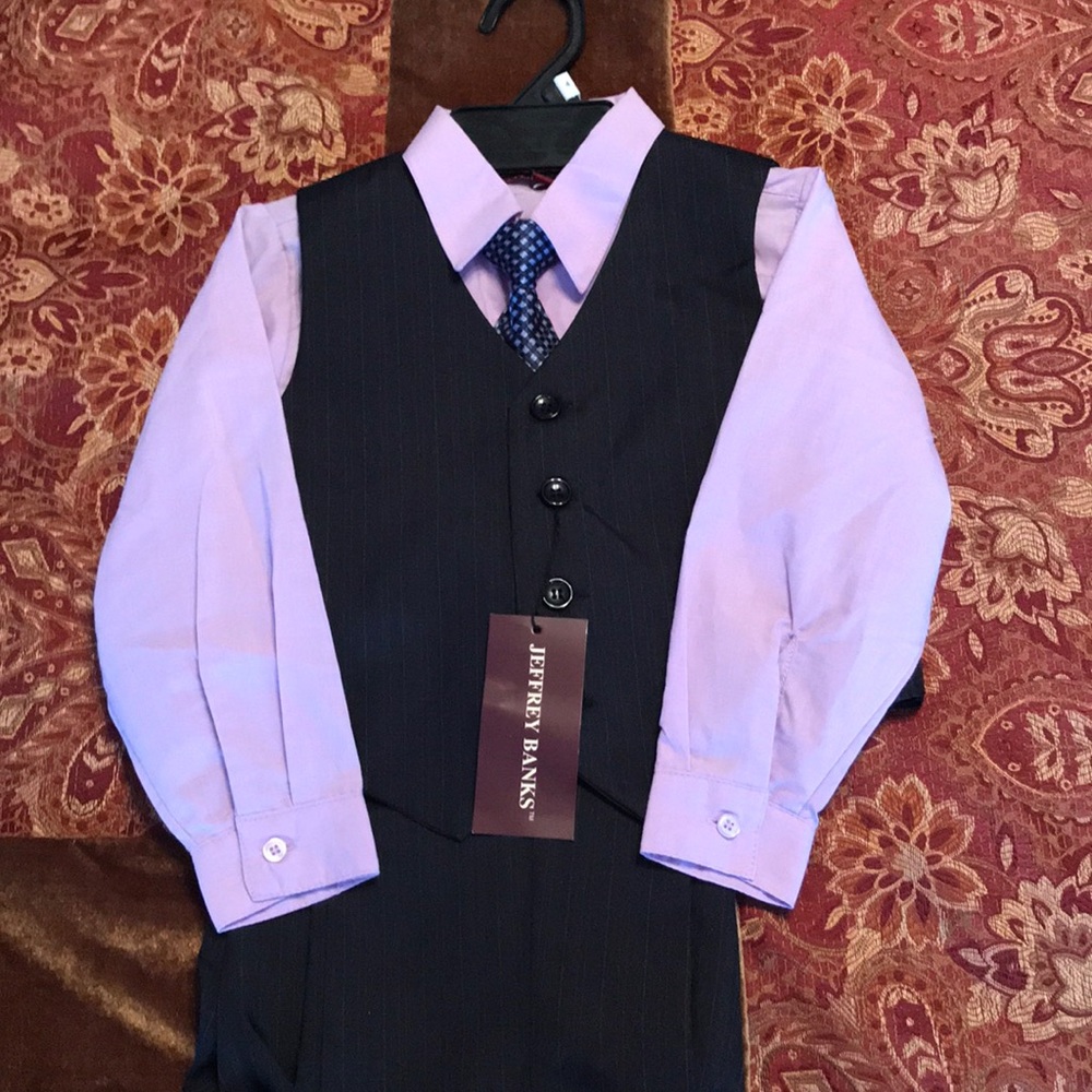 ♥️Jeffrey Banks♥️ NEW 4pc suit